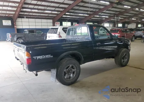 1995 Toyota Tacoma z USA, uszkodzony, nr VIN 4TAUN61C5SZ080372